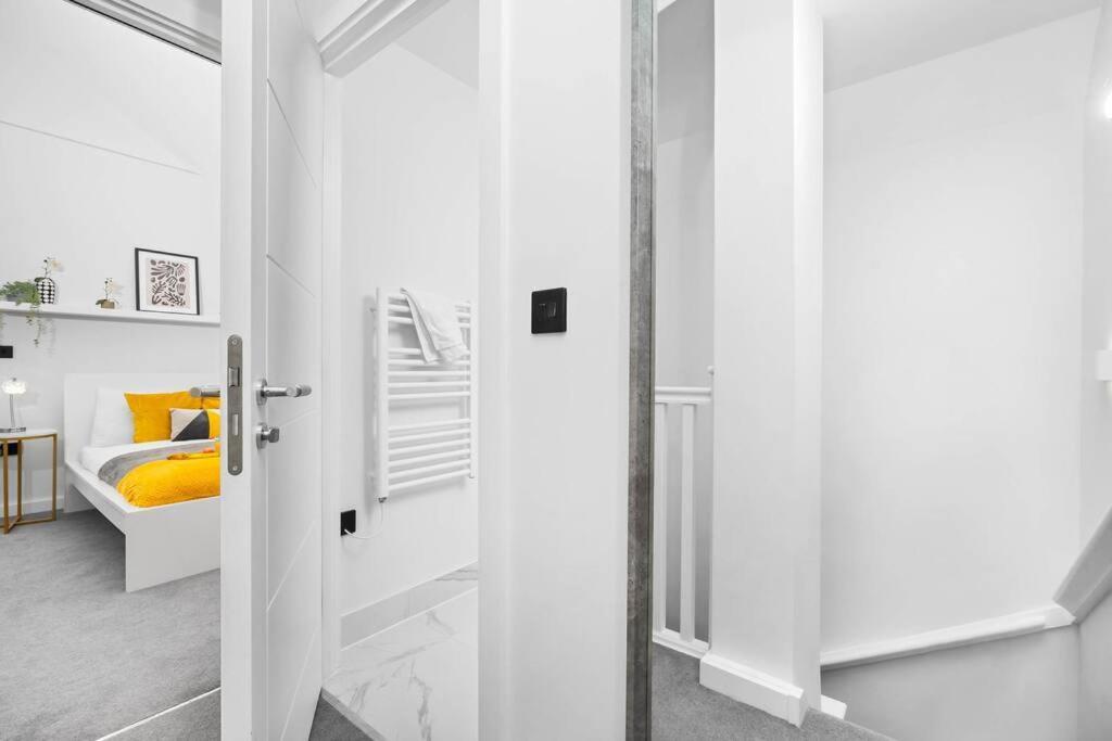 Stylish 2 Bedroom Apartment Close To Everything Birmingham Extérieur photo