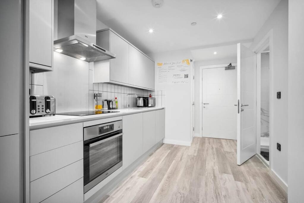 Stylish 2 Bedroom Apartment Close To Everything Birmingham Extérieur photo